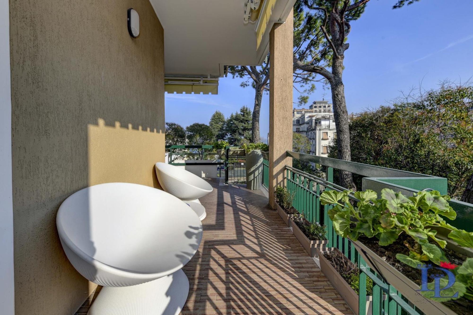 Desenzanoloft Official Partner Marriott Homes & Villas - Imperium Desenzano del Garda Exterior foto